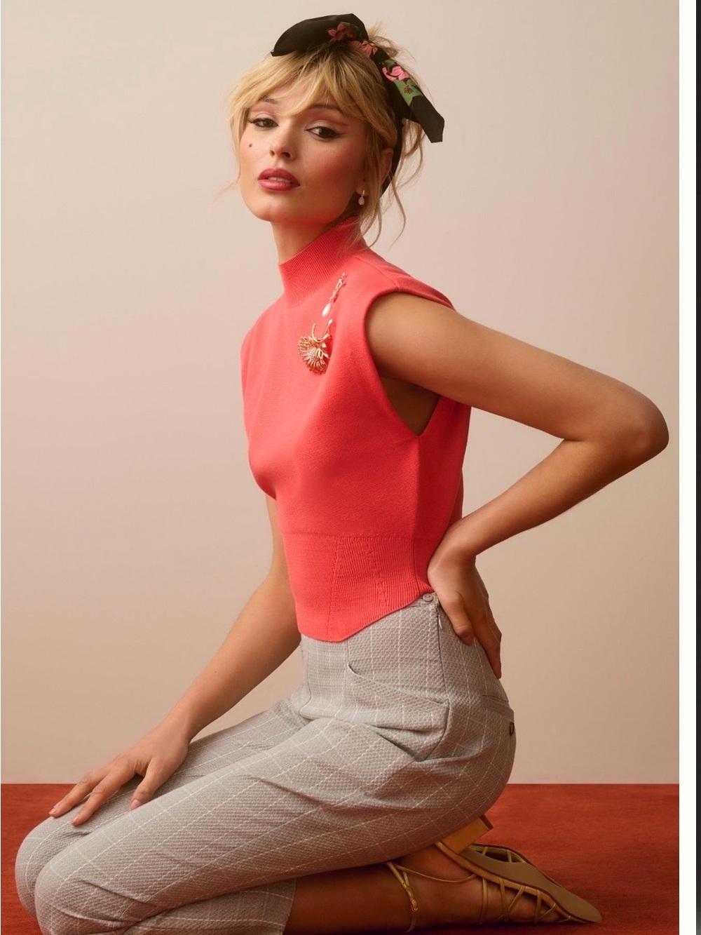 Pilcro Coral Red Sleeveless Neck Sweater